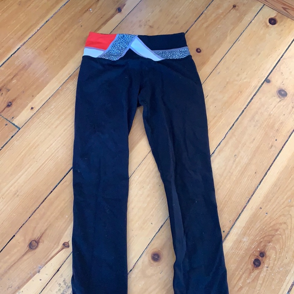 Black Lululemon leggings